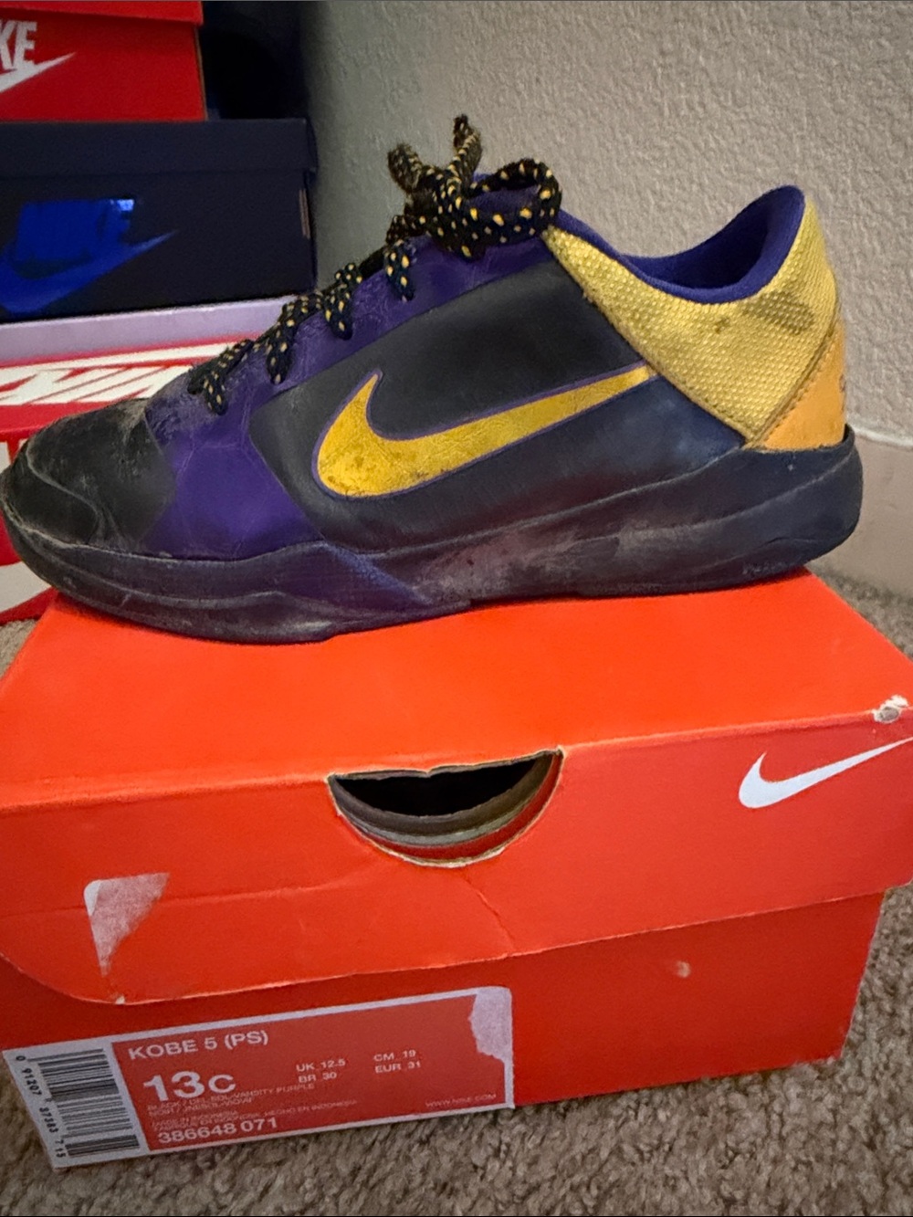 Nike Kobe 5 Low Basketball Shoe - Purple & Gold